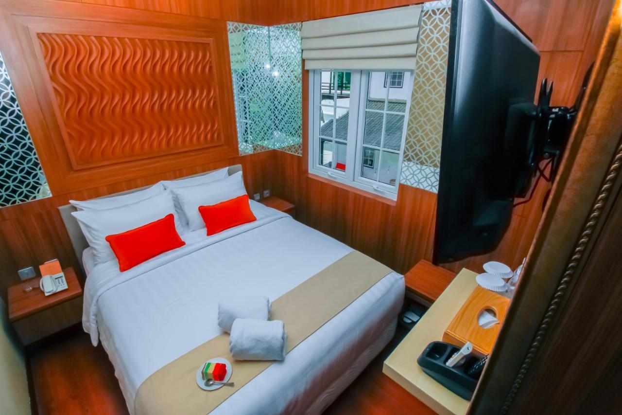 Petit Boutique Hotel Solo Екстер'єр фото